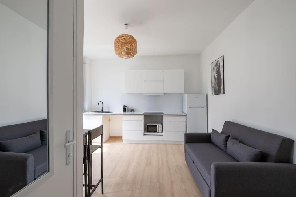 Off Appartement Familial Neuf Pour 4 - L'Eclat De Clichy Esterno foto